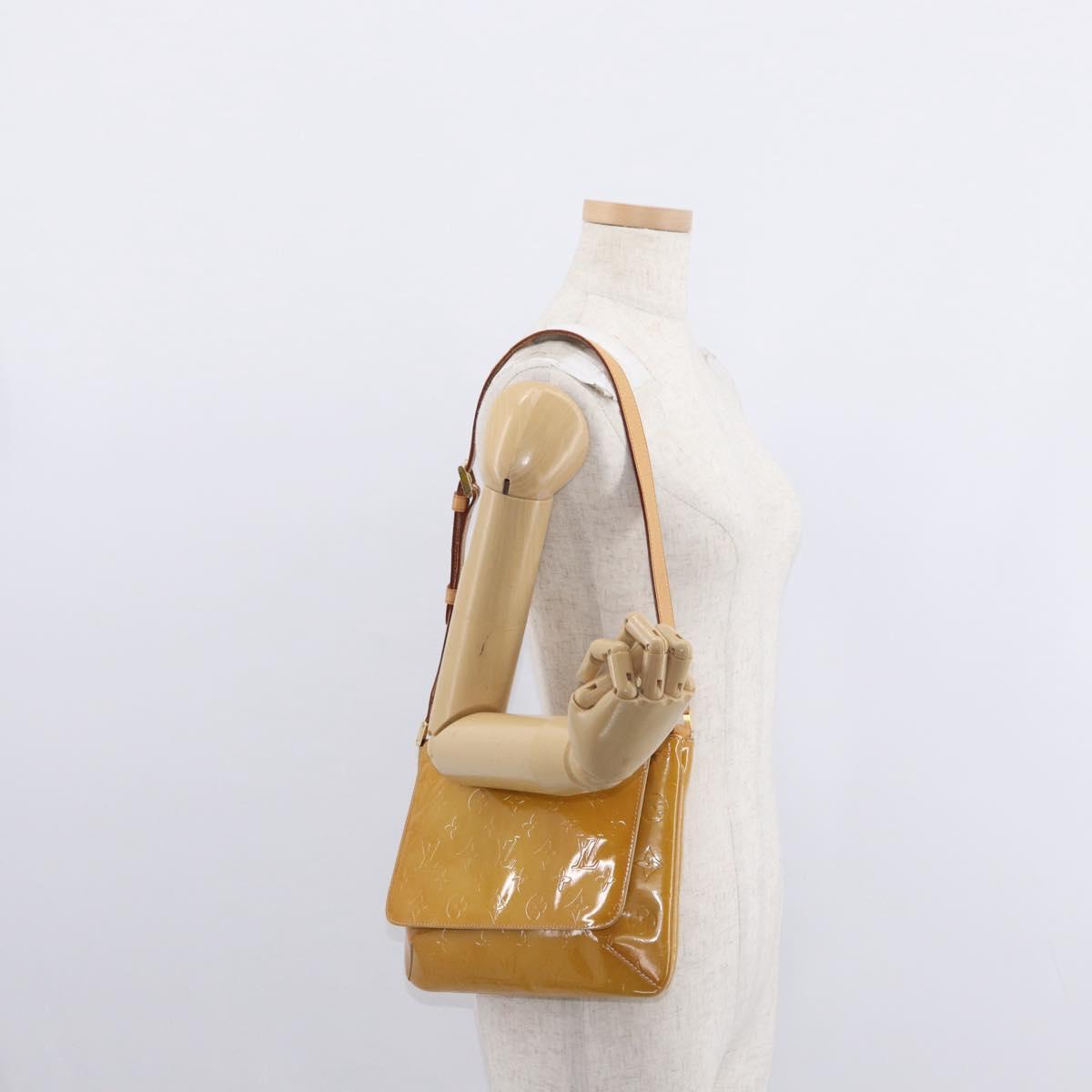 LOUIS VUITTON Monogram Vernis Thompson Street Bag Beige M91301 LV Auth BA7646