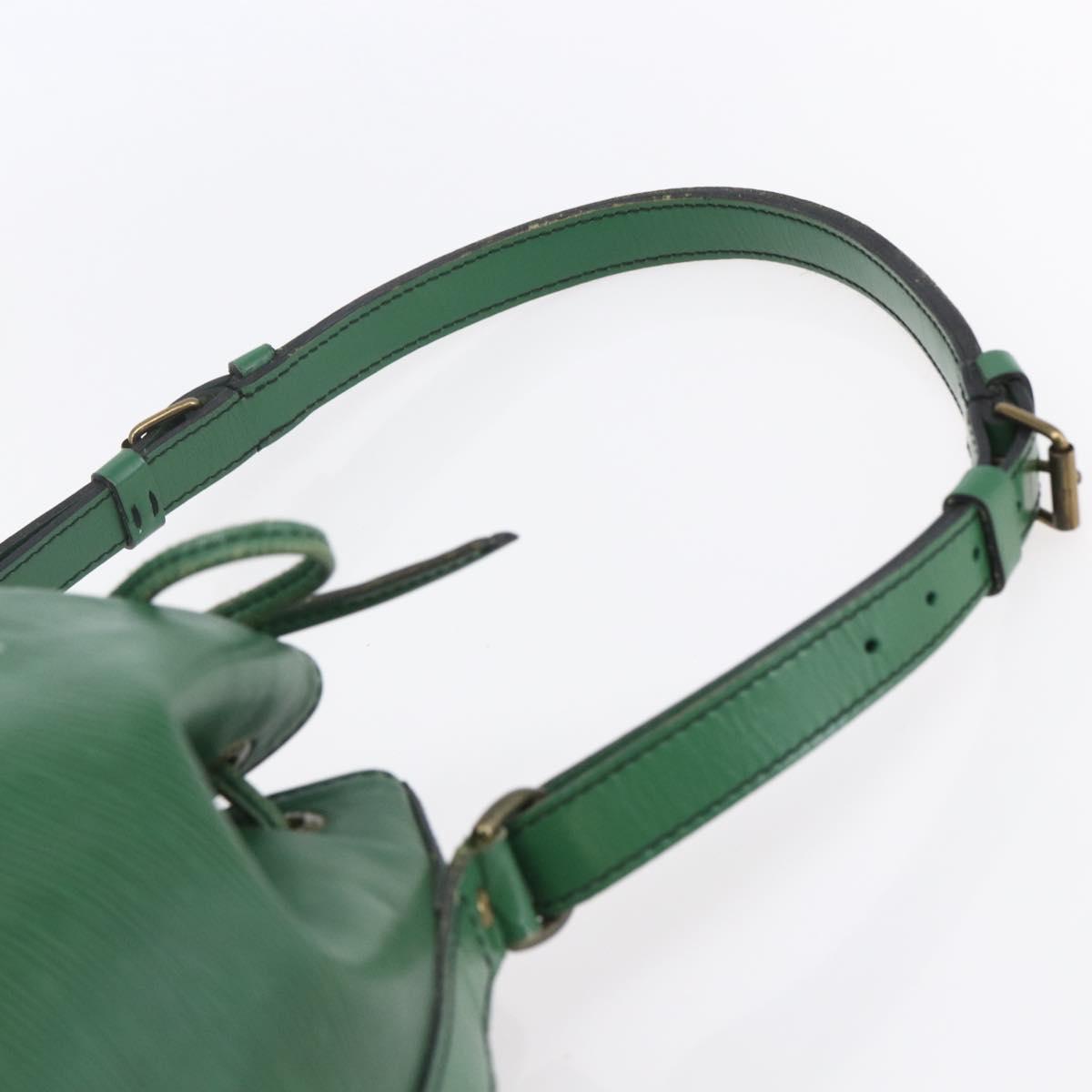 LOUIS VUITTON Epi Noe Shoulder Bag Green M44004 LV Auth BA7653