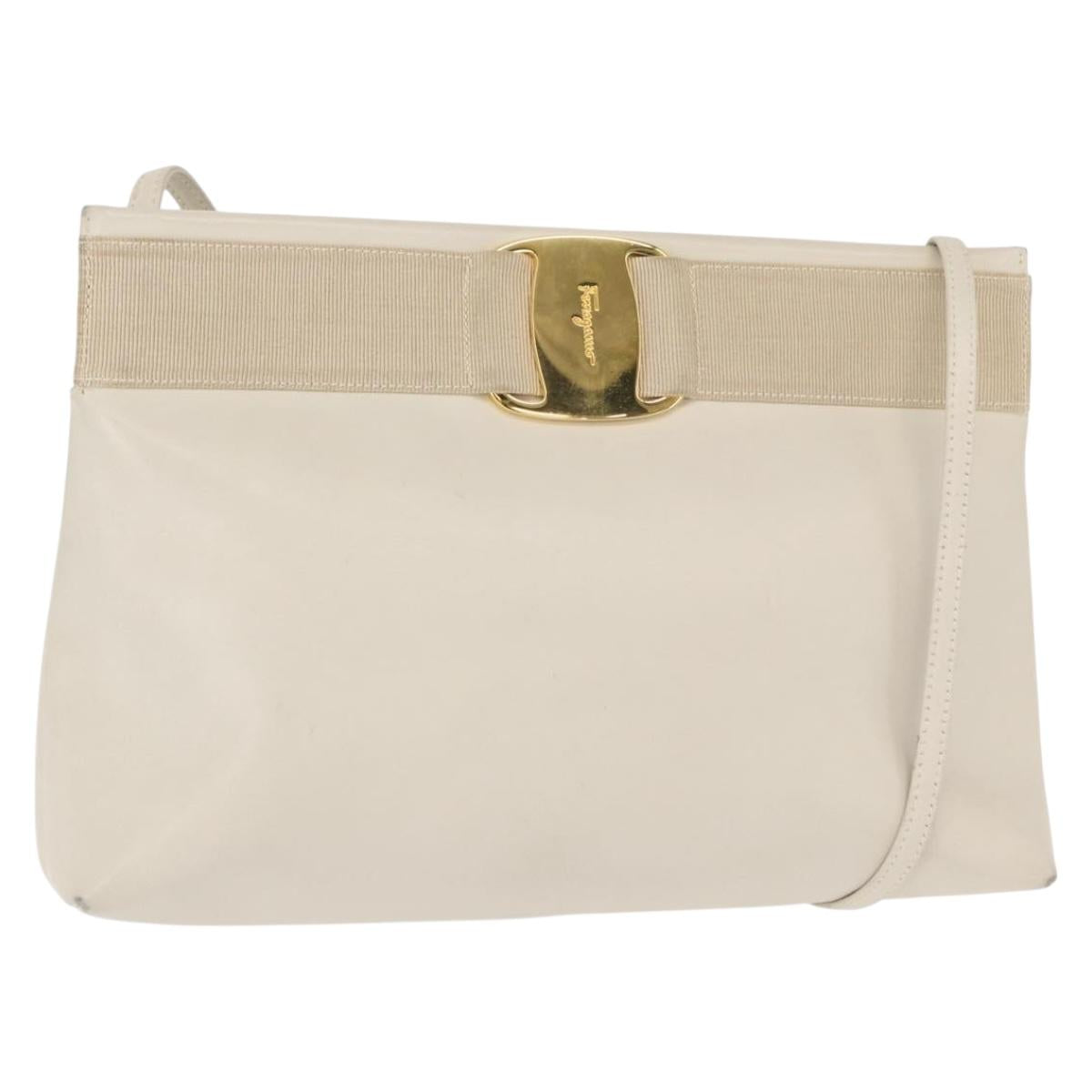 Salvatore Ferragamo Vala Shoulder Bag Leather White Gold Auth BA7675