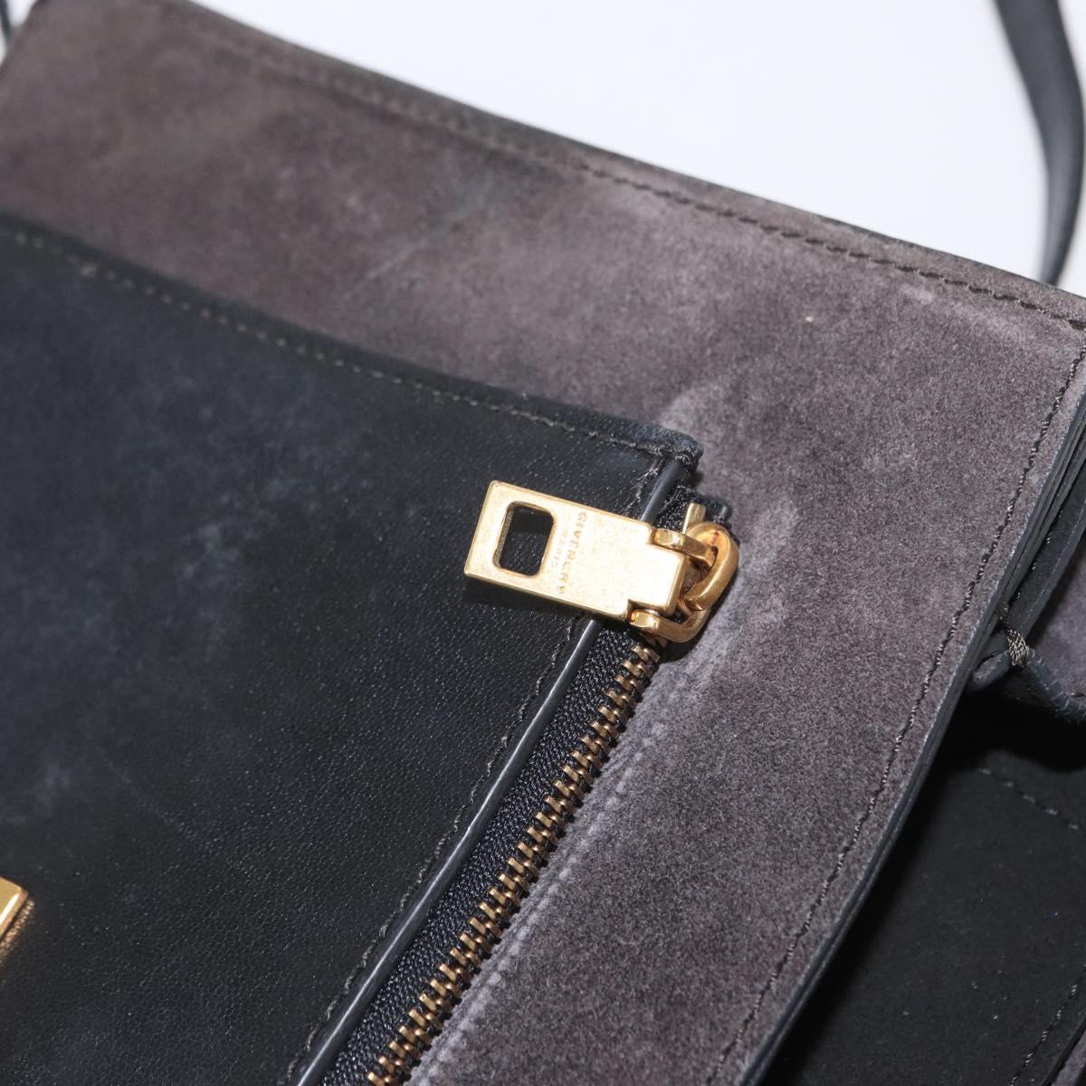 GIVENCHY Chain Shoulder Bag Leather Black Gold Auth BA7680