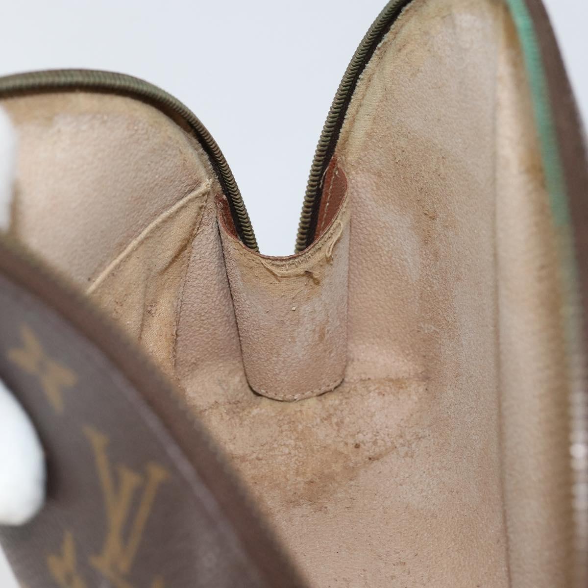 LOUIS VUITTON Monogram Trousse Demi Ronde Cosmetic Pouch M47520 LV Auth BA7711