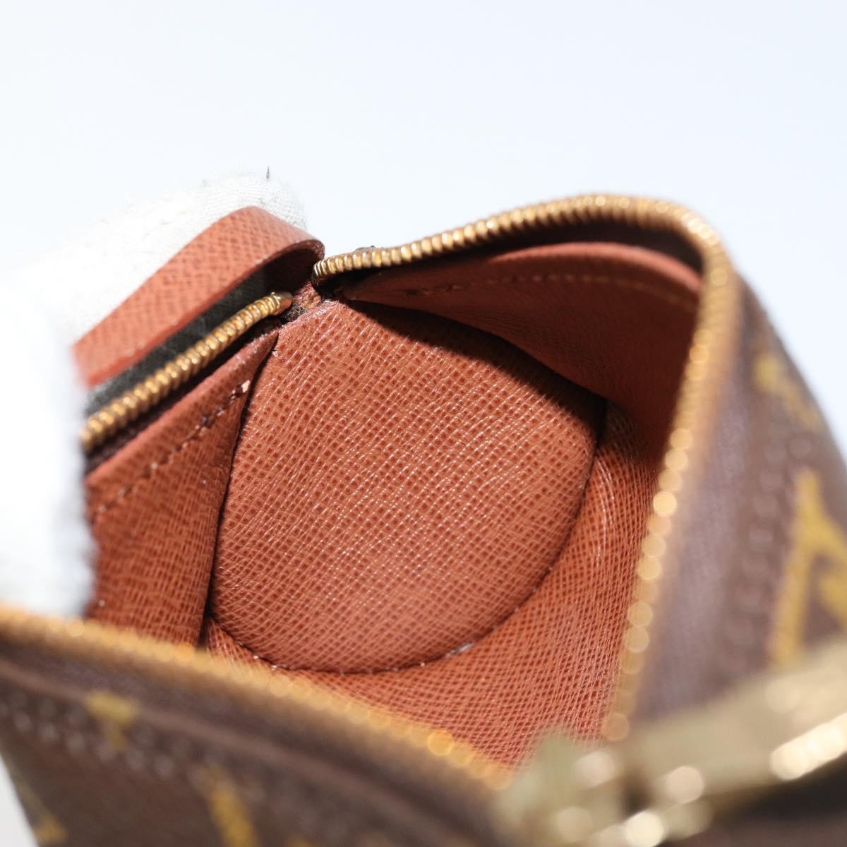 LOUIS VUITTON Monogram Papillon Pouch LV Auth BA7719