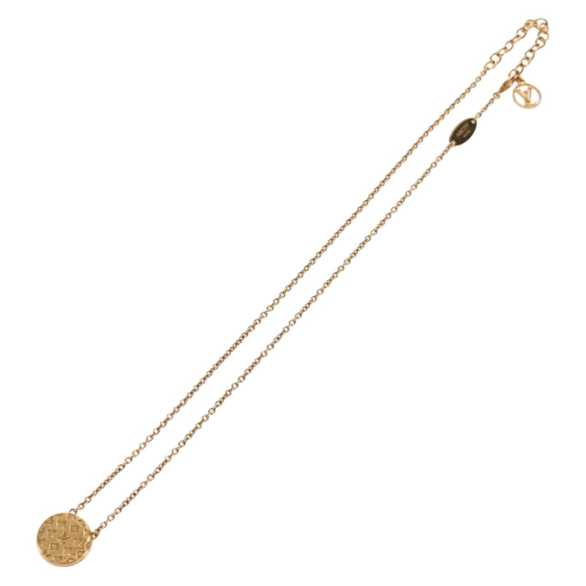 LOUIS VUITTON Collier L TO V Necklace metal Gold M80259 LV Auth BA7731M