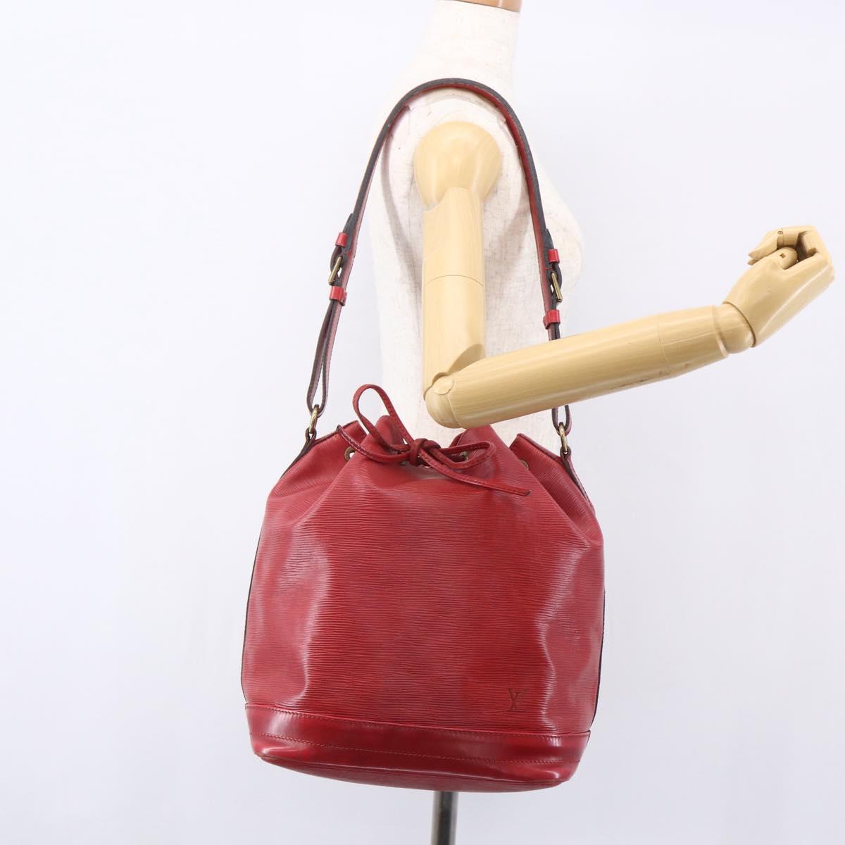 LOUIS VUITTON Epi Noe Shoulder Bag Red M44007 LV Auth BA7925