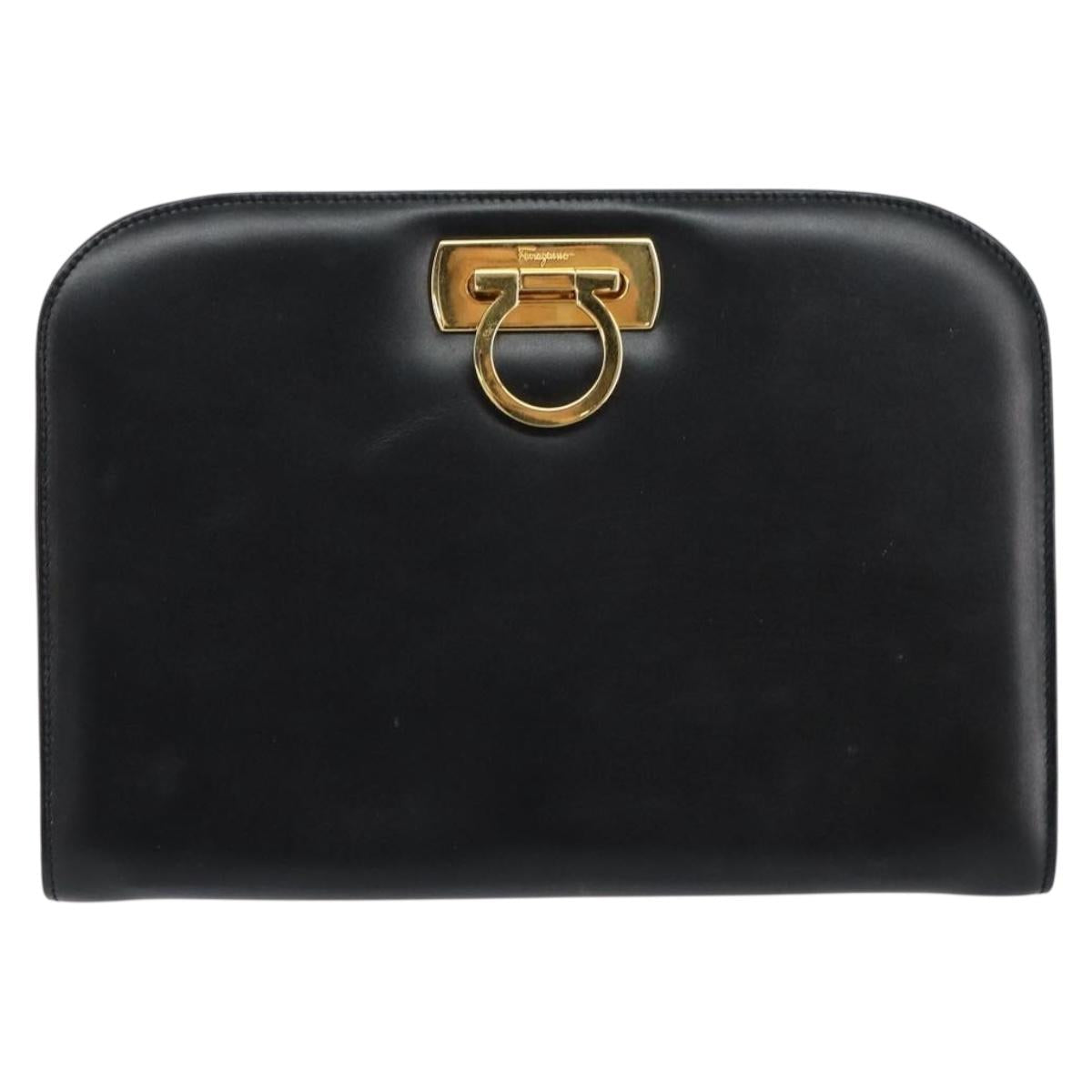 Salvatore Ferragamo Gancini Chain Shoulder Bag Leather Black Gold Auth BA7978