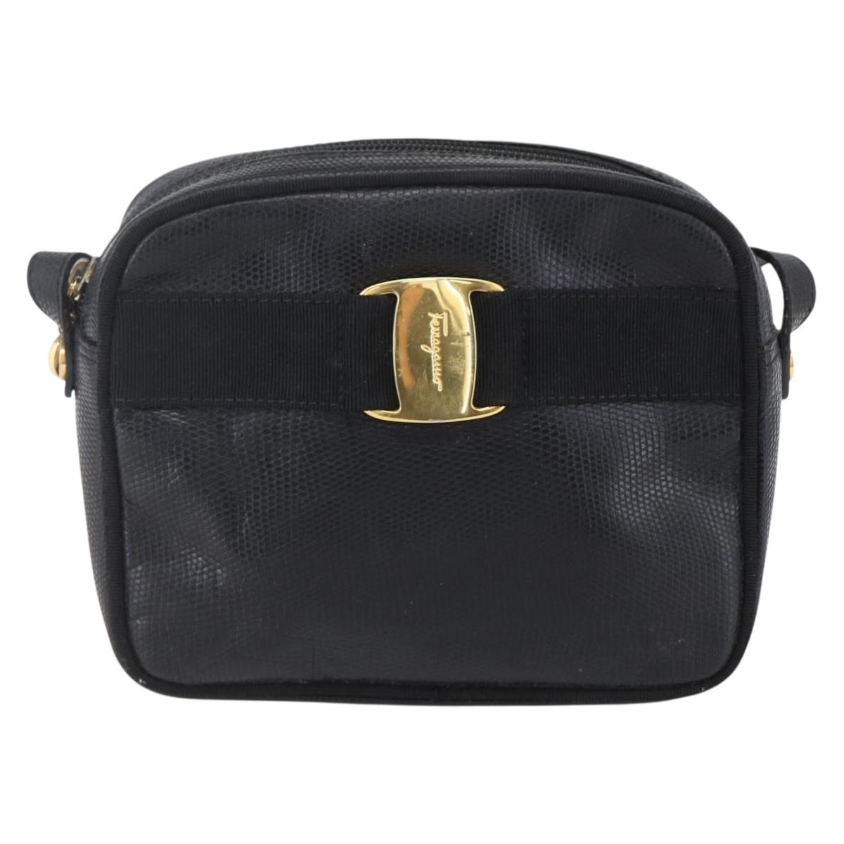 Salvatore Ferragamo Vala Shoulder Bag Leather Black Gold Auth BA7980