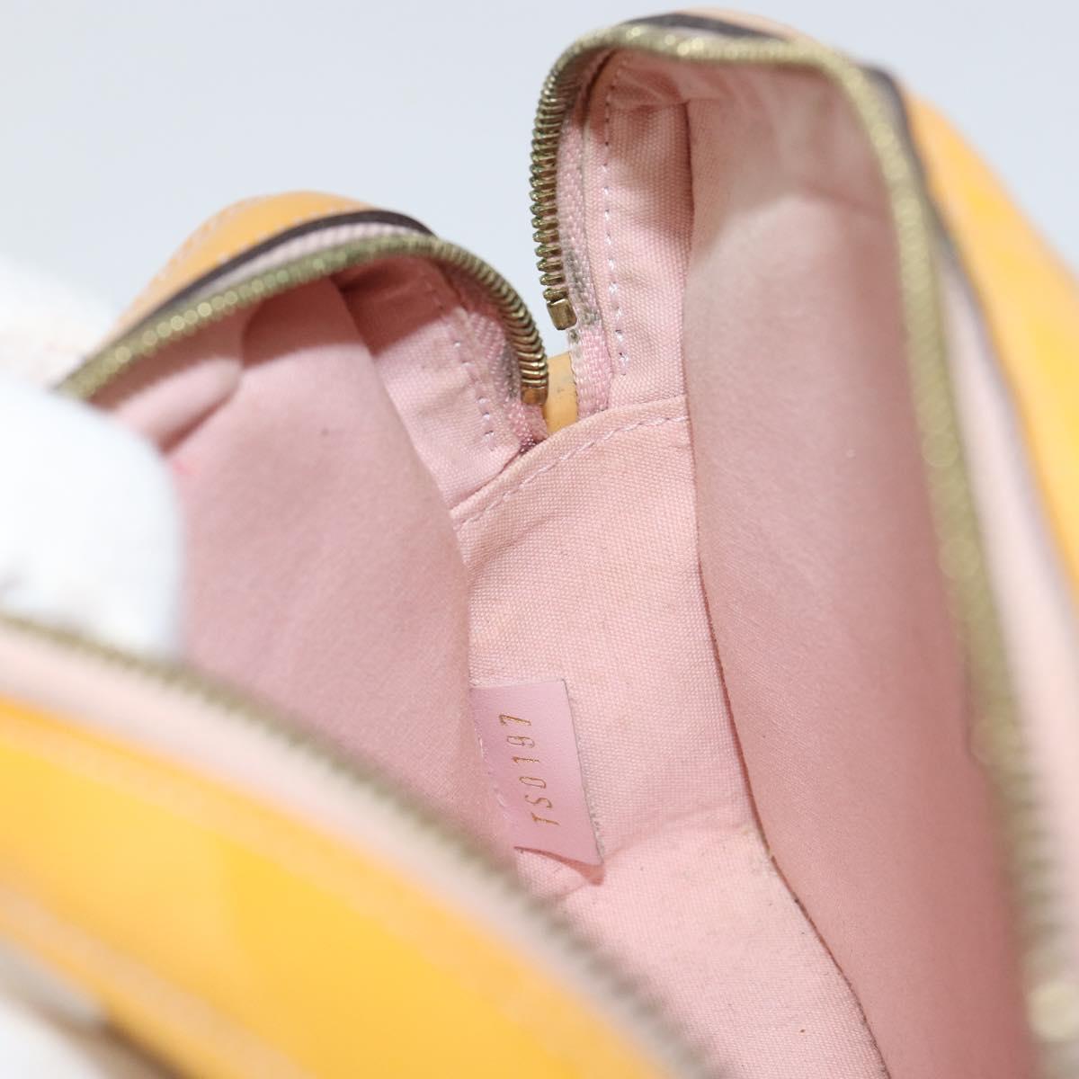 LOUIS VUITTON Monogram Vernis Camera Pouch Rose Valerine M64058 LV Auth BA8067