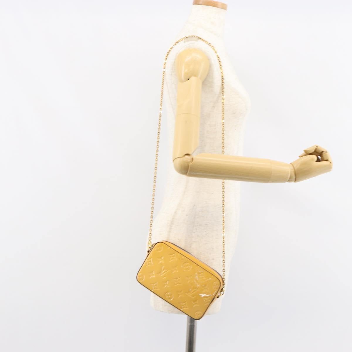 LOUIS VUITTON Monogram Vernis Camera Pouch Rose Valerine M64058 LV Auth BA8067