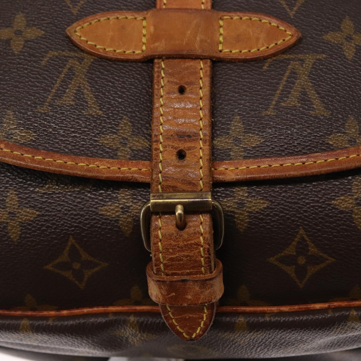LOUIS VUITTON Monogram Saumur 30 Shoulder Bag M42256 LV Auth BA8125