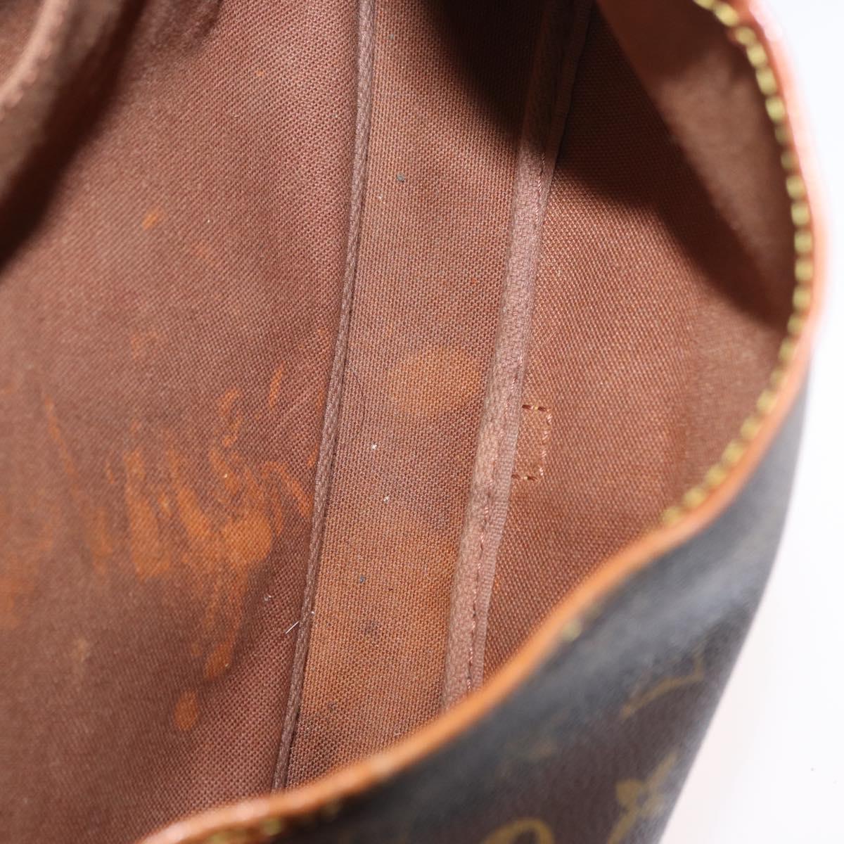 LOUIS VUITTON Monogram Saumur 30 Shoulder Bag M42256 LV Auth BA8125