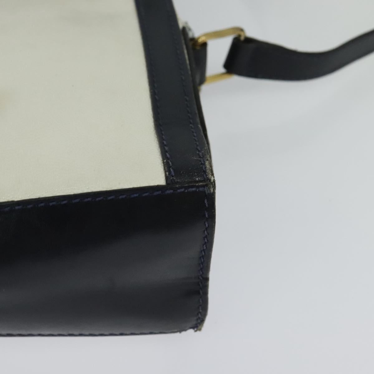 CELINE Shoulder Bag Leather White Auth BA829