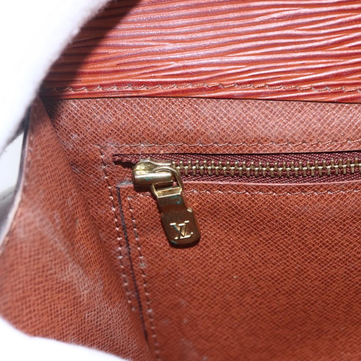 LOUIS VUITTON Epi Montaigne 23 Clutch Bag Brown M52663 LV Auth BA8329