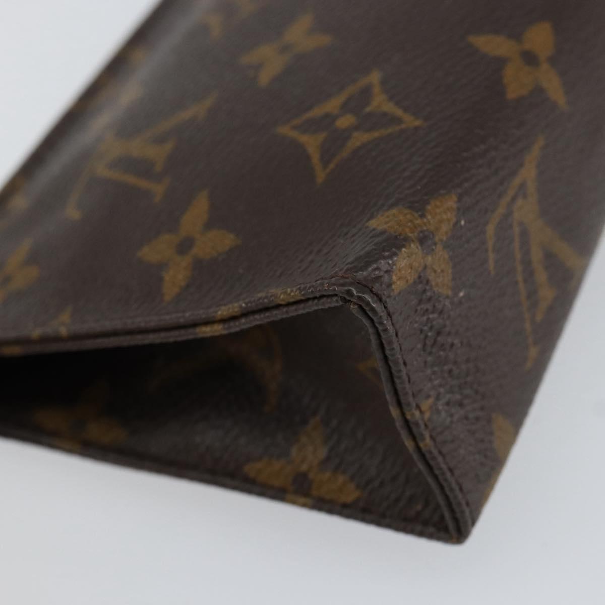 LOUIS VUITTON Monogram Poche Toilette 15 Pouch M47546 LV Auth BA8359