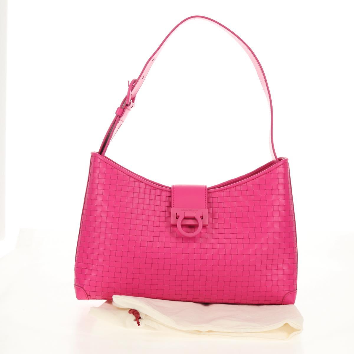 Salvatore Ferragamo Gancini Shoulder Bag Leather Pink Silver Auth BA8419V