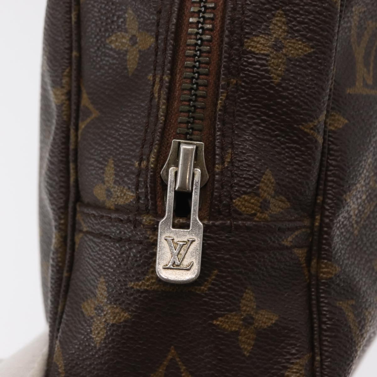 LOUIS VUITTON Monogram Trousse Toilette 28 Clutch Bag M47522 LV Auth BA8543