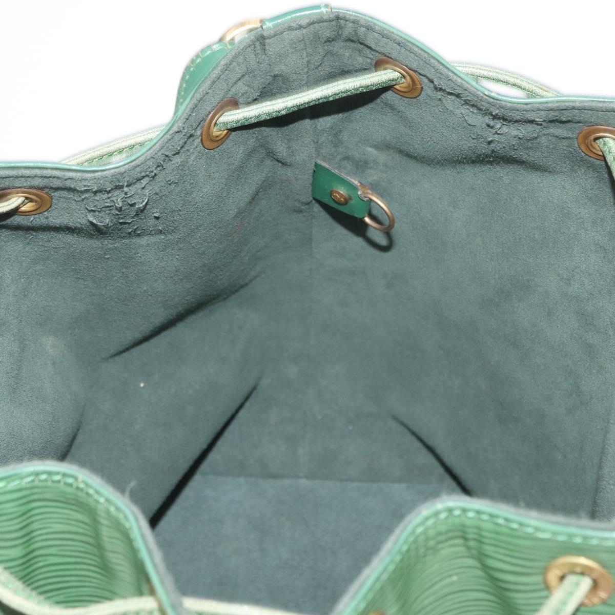 LOUIS VUITTON Epi Petit Noe Shoulder Bag Green M44104 LV Auth BA8589