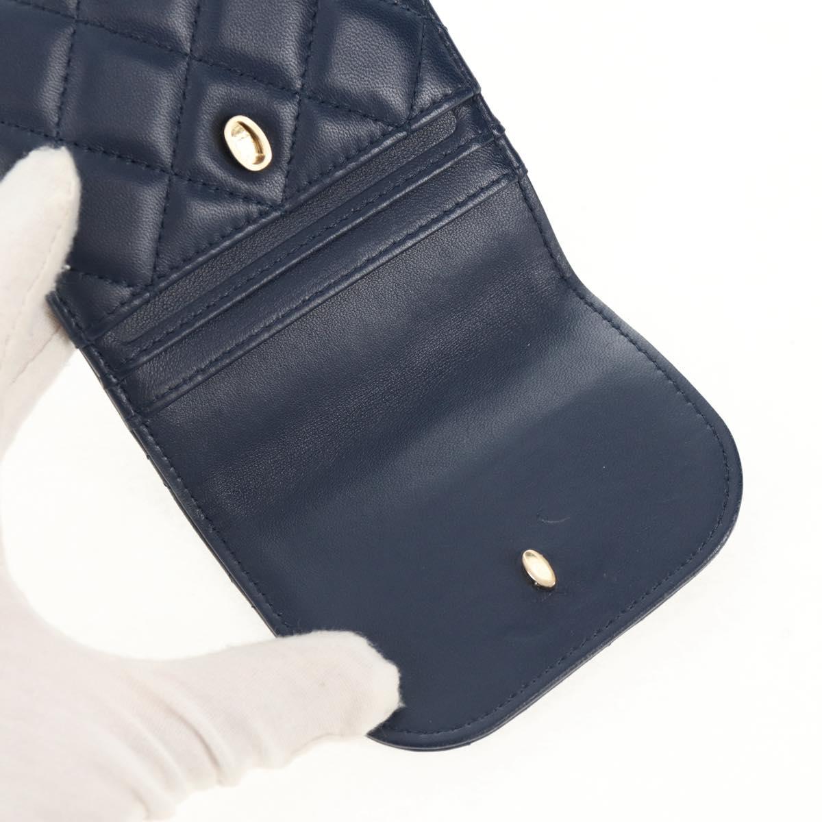 CHANEL Matelasse Chain Phone Case Bag Lamb Skin Navy Gold CC Auth BA8715SAV