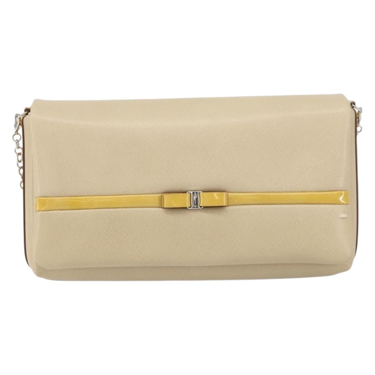 Salvatore Ferragamo Vala Chain Shoulder Bag Leather Beige Silver Auth BA8967