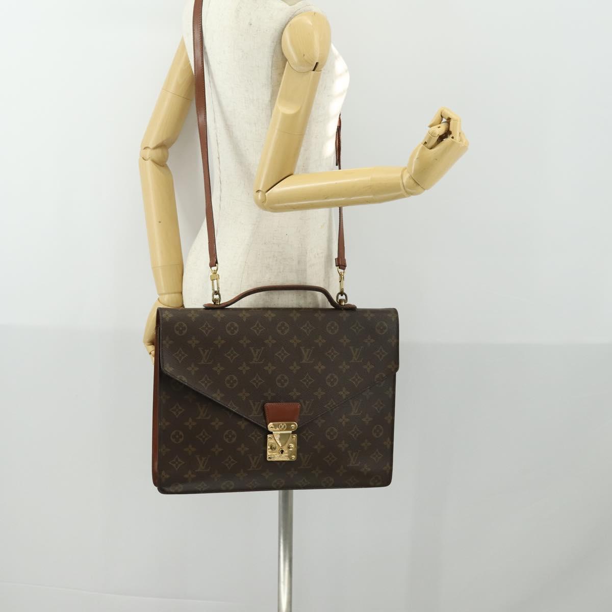 LOUIS VUITTON Monogram Porte Documents Bandouliere Bag M53338 LV Auth BA9240