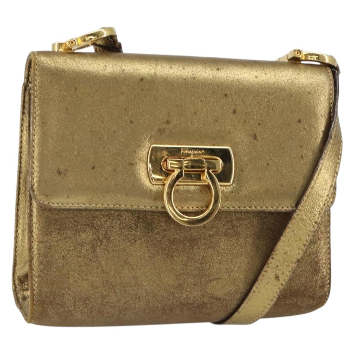 Salvatore Ferragamo Gancini Shoulder Bag Leather Gold Tone Auth BA9316