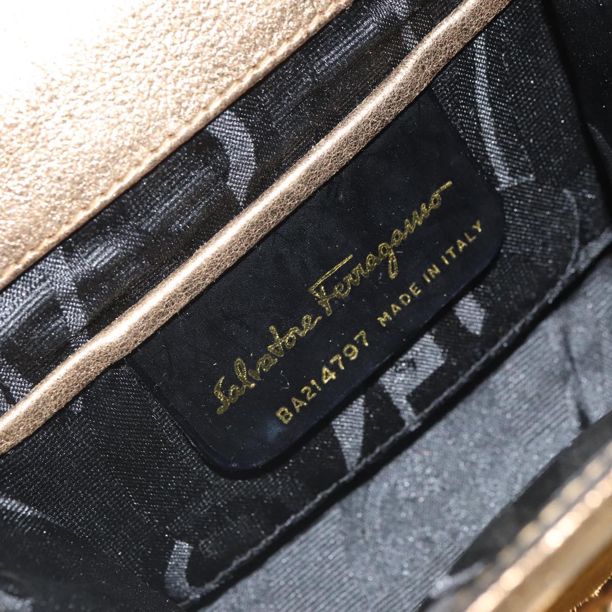 Salvatore Ferragamo Gancini Shoulder Bag Leather Gold Tone Auth BA9316