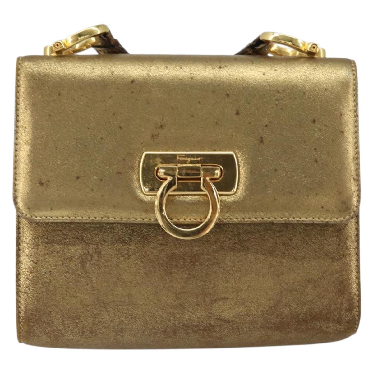 Salvatore Ferragamo Gancini Shoulder Bag Leather Gold Tone Auth BA9316