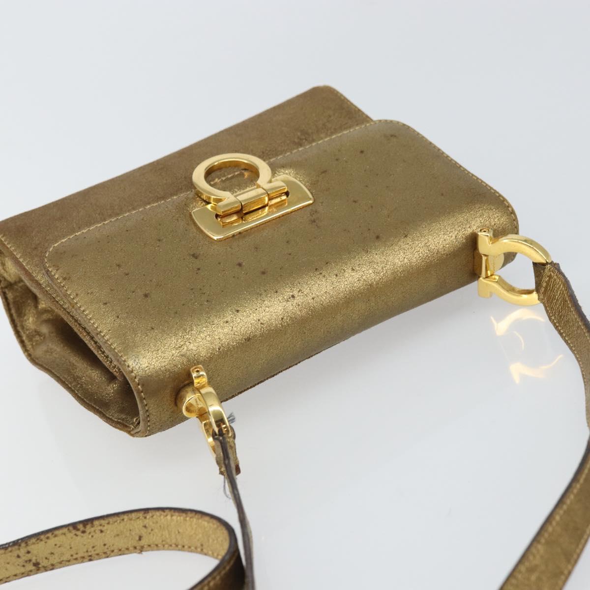 Salvatore Ferragamo Gancini Shoulder Bag Leather Gold Tone Auth BA9316