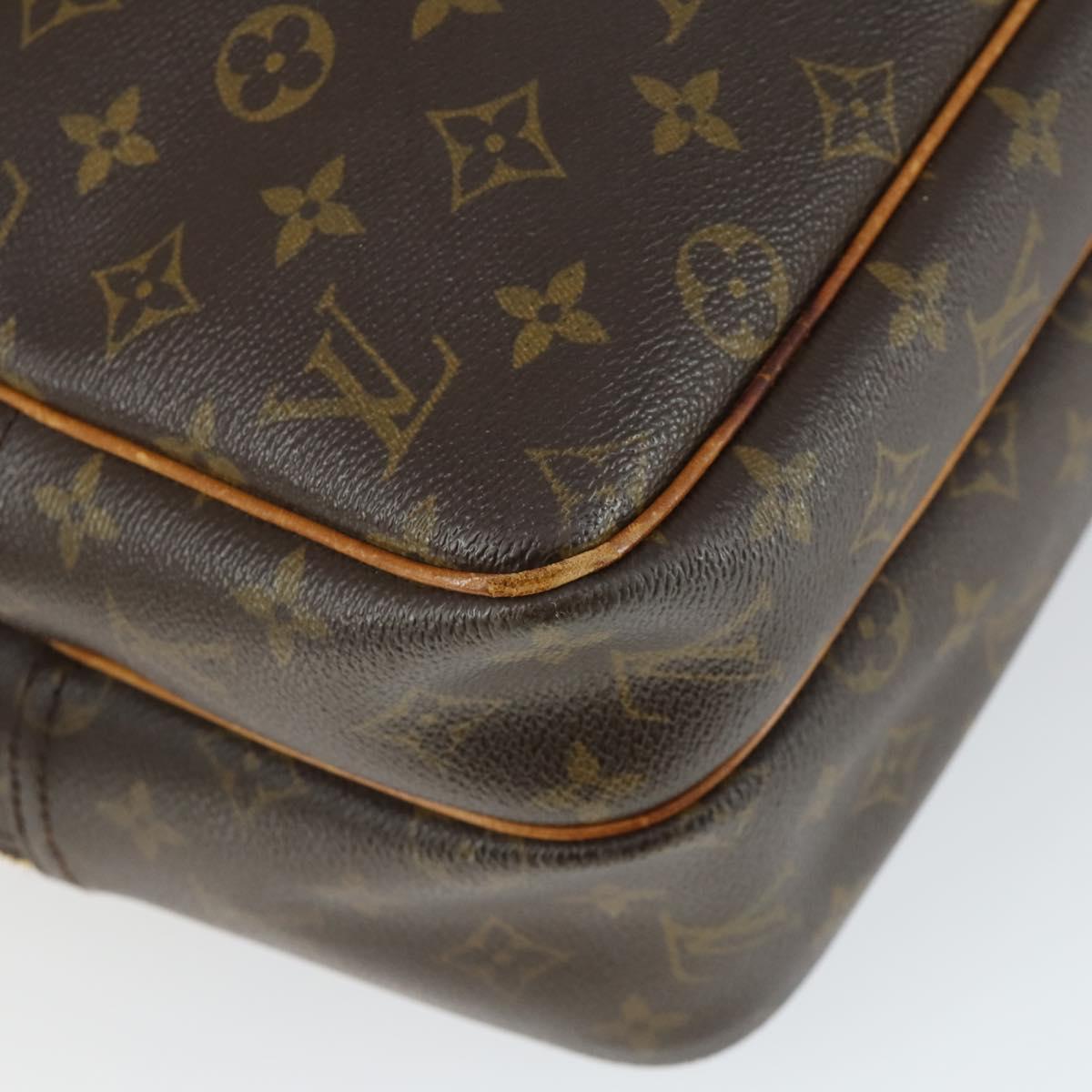 LOUIS VUITTON Monogram Reporter GM Shoulder Bag M45252 LV Auth BA9575