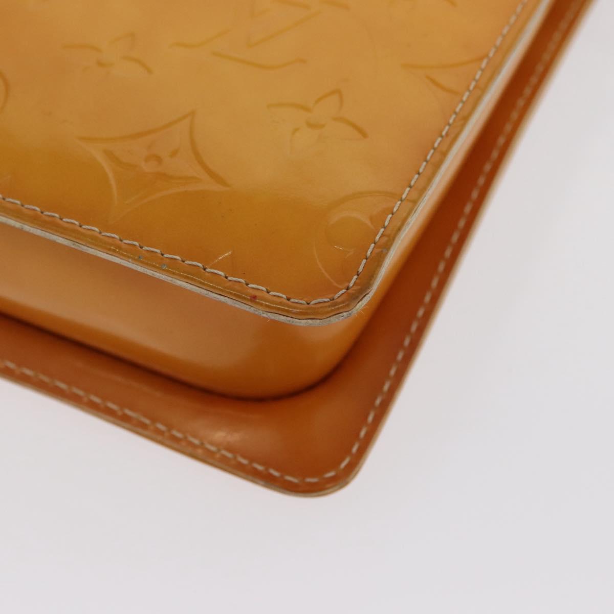 LOUIS VUITTON Monogram Vernis Motto Pouch Lime Yellow M91059 LV Auth BA9707