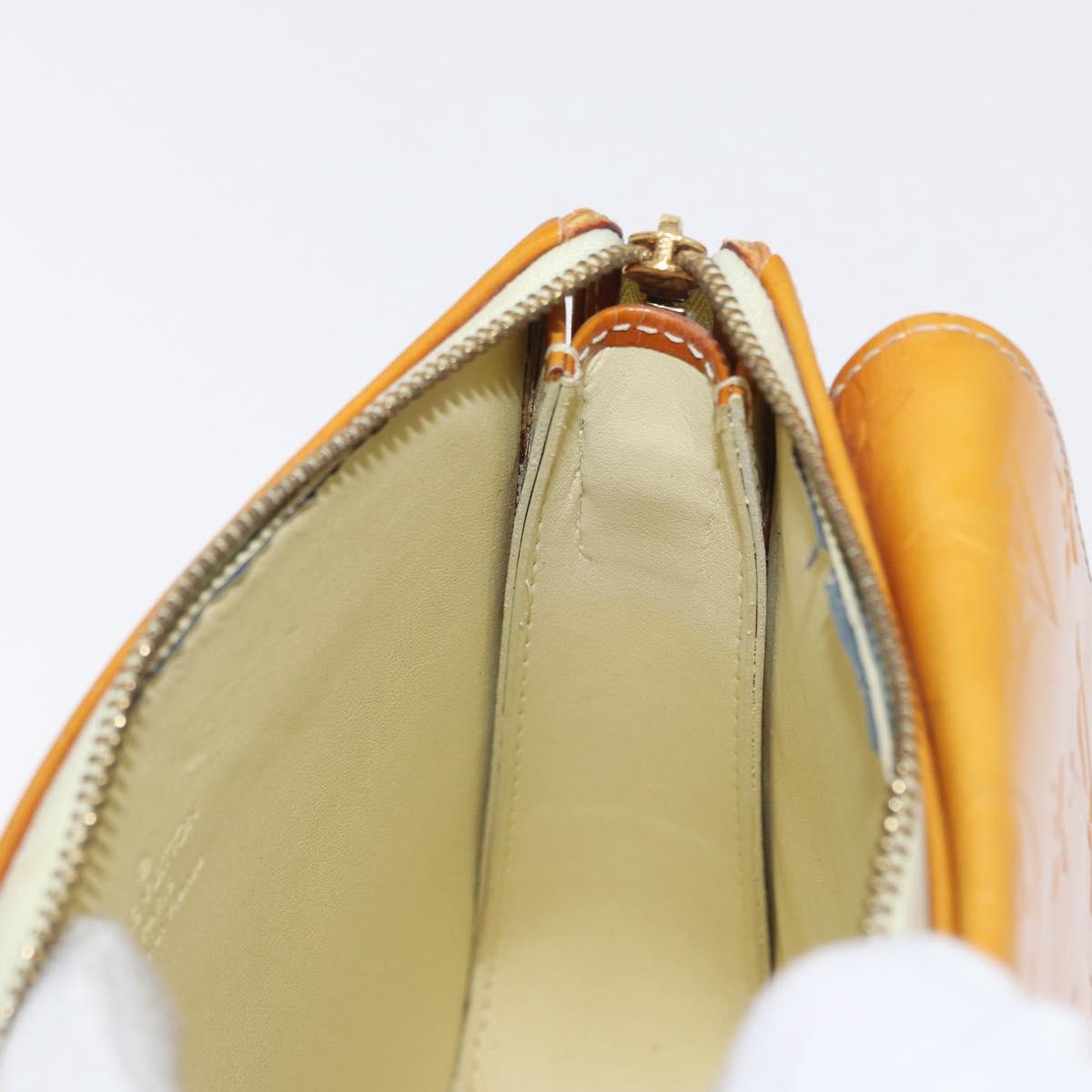 LOUIS VUITTON Monogram Vernis Motto Pouch Lime Yellow M91059 LV Auth BA9707