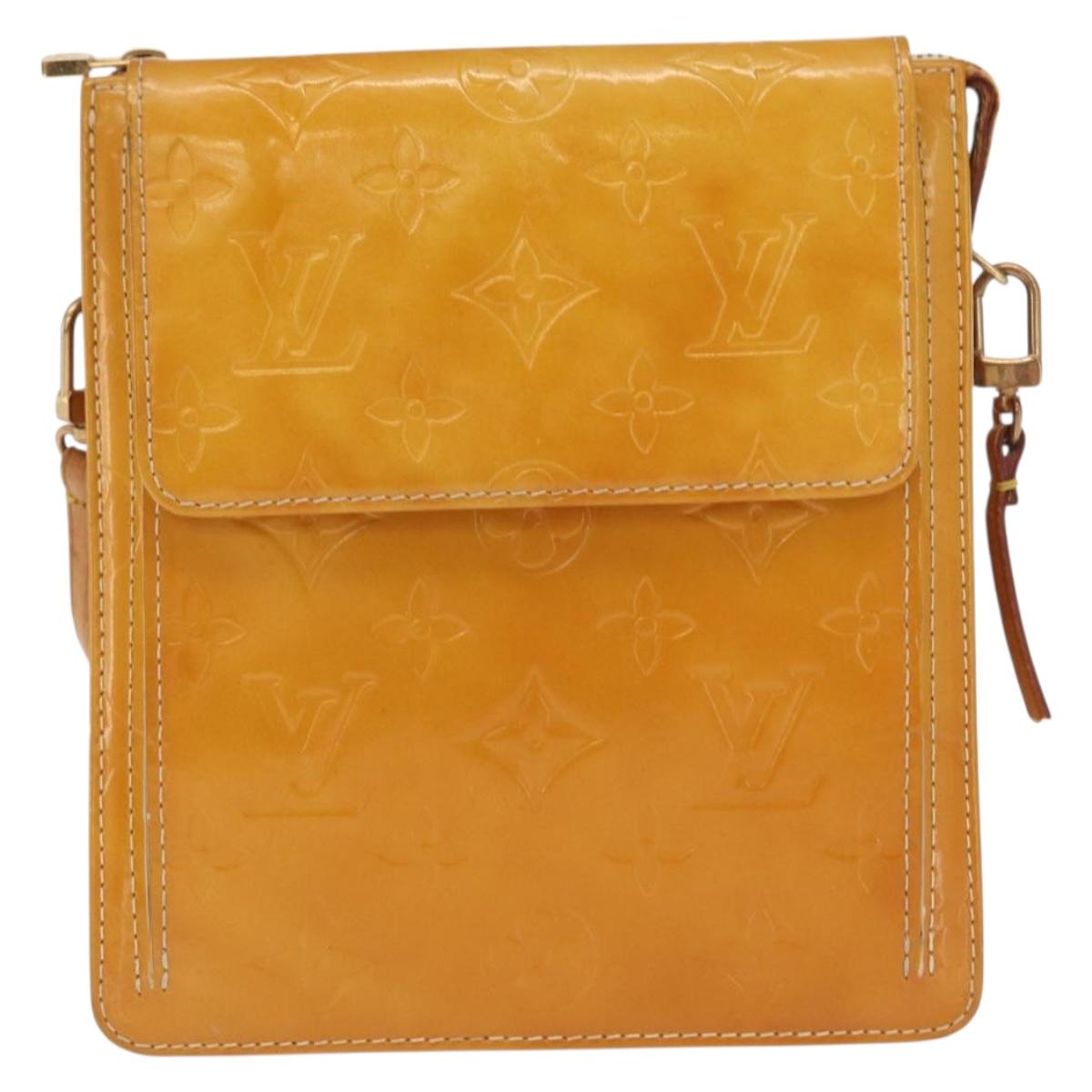 LOUIS VUITTON Monogram Vernis Motto Pouch Lime Yellow M91059 LV Auth BA9707