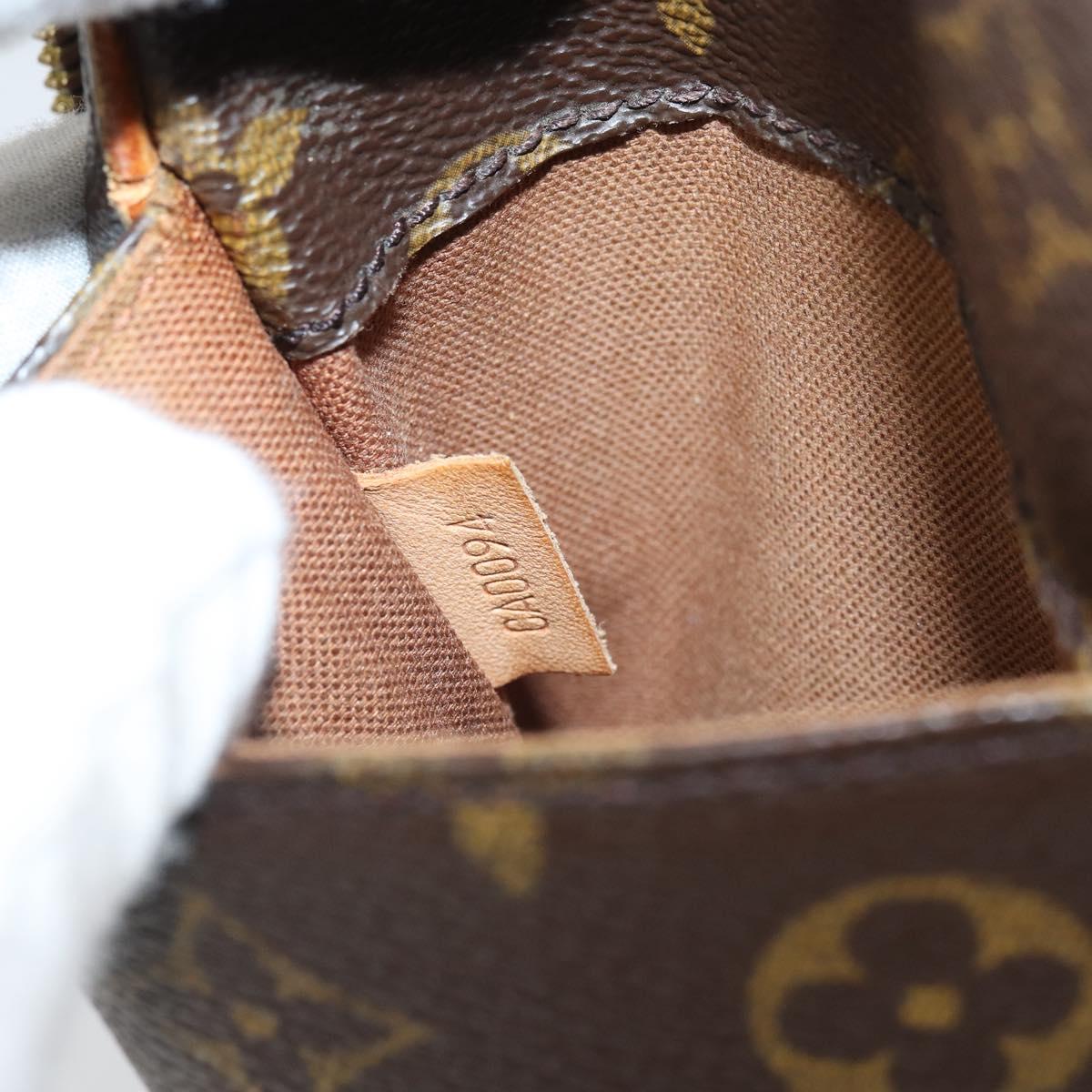 LOUIS VUITTON Monogram Pochette Gange Shoulder Bag M51870 LV Auth BA9769