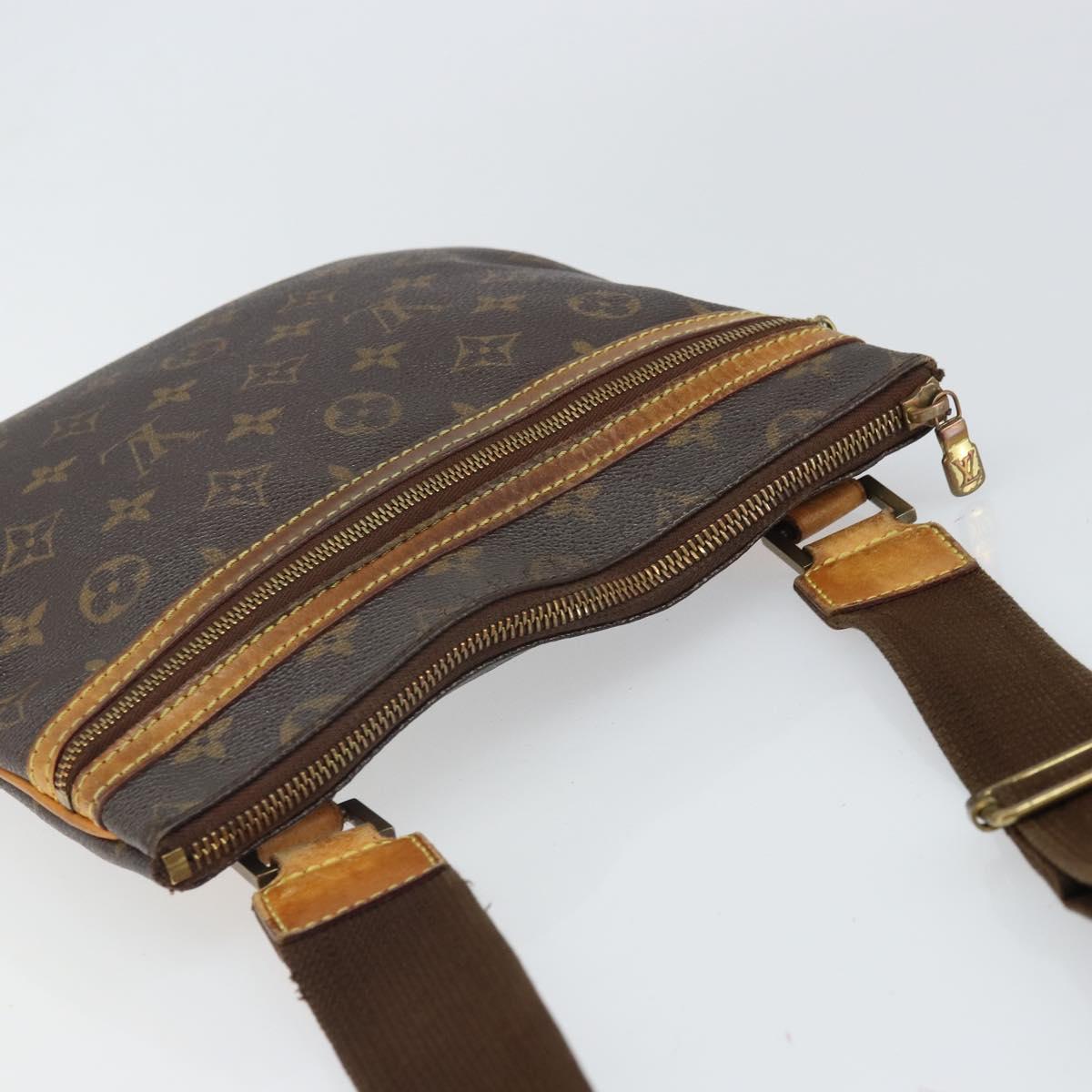 LOUIS VUITTON Monogram Pochette Bosphore Shoulder Bag M40044 LV Auth BA9815