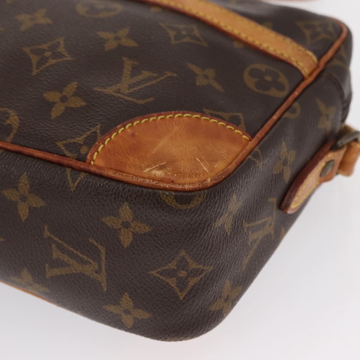 LOUIS VUITTON Monogram Trocadero 27 Shoulder Bag M51274 LV Auth BA9820