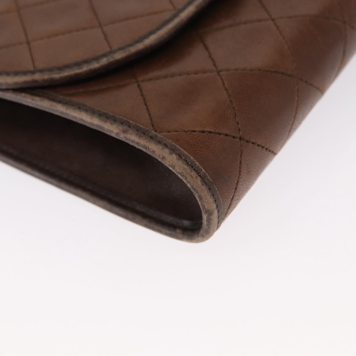 CHANEL Matelasse Shoulder Bag Leather Brown Gold CC Auth BA9833