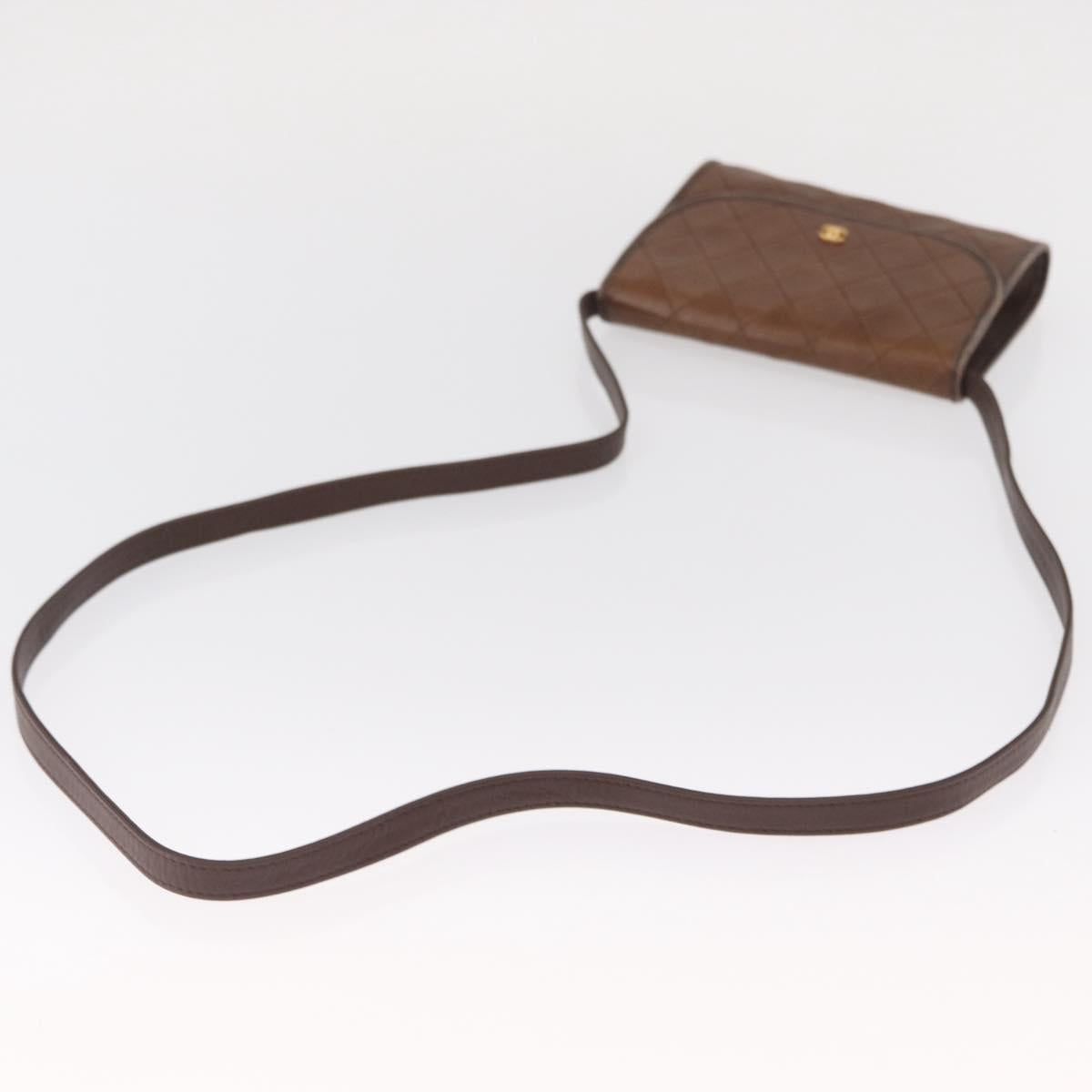 CHANEL Matelasse Shoulder Bag Leather Brown Gold CC Auth BA9833