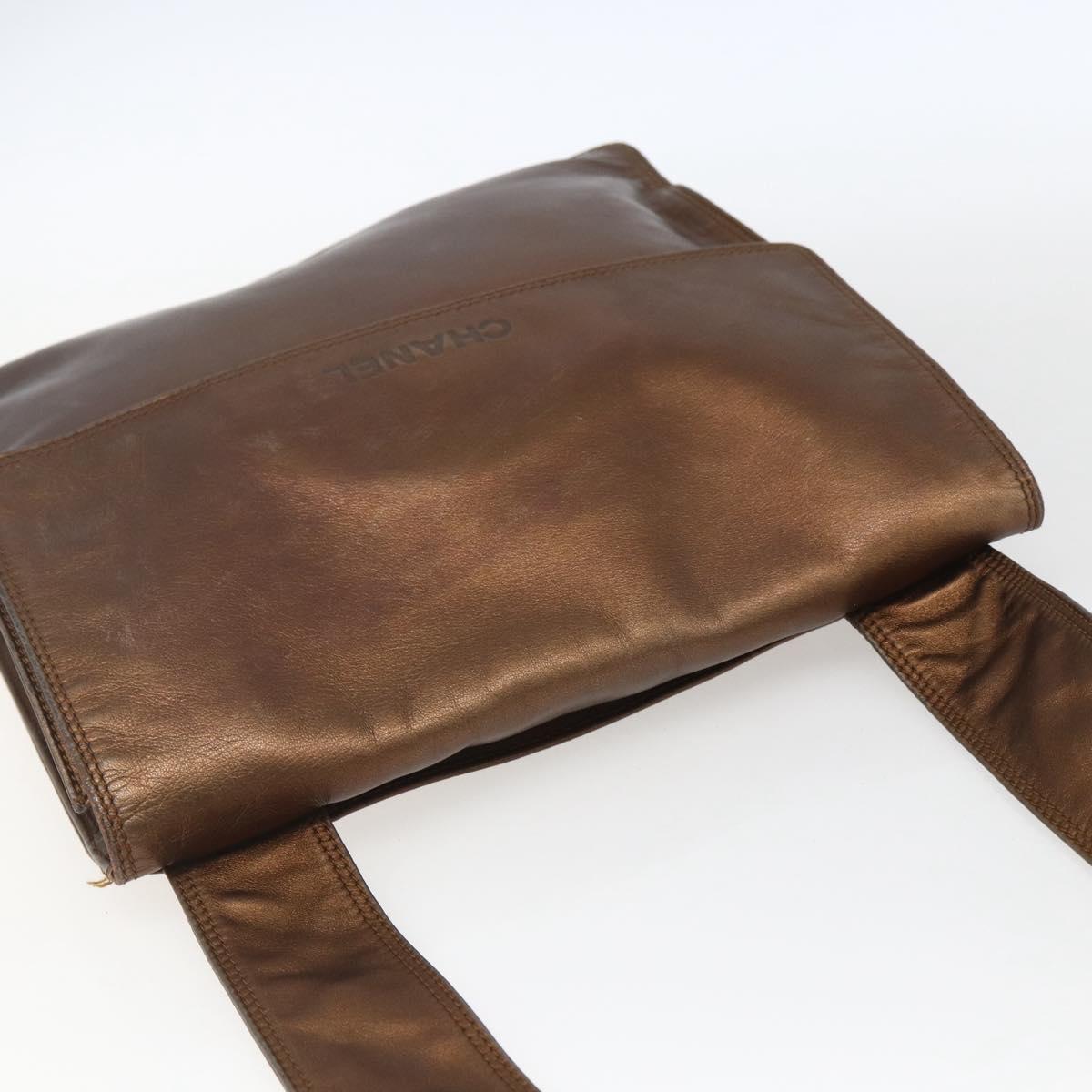CHANEL Shoulder Bag Leather Brown CC Auth BA9834