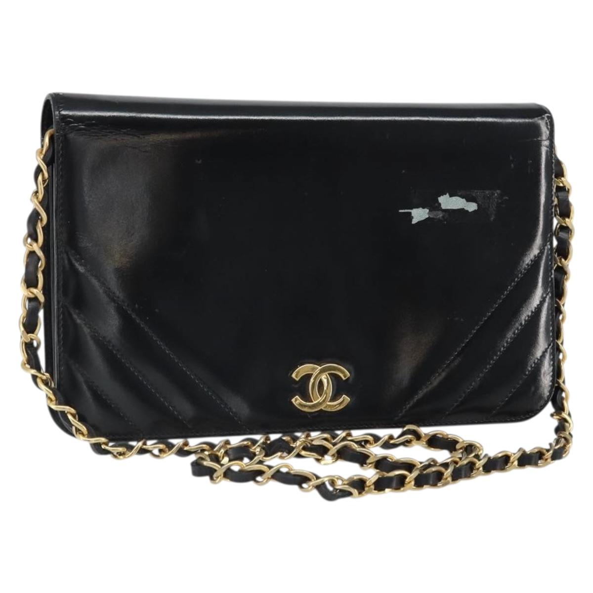 CHANEL Chain Shoulder Bag Patent leather Black Gold CC Auth BA9872