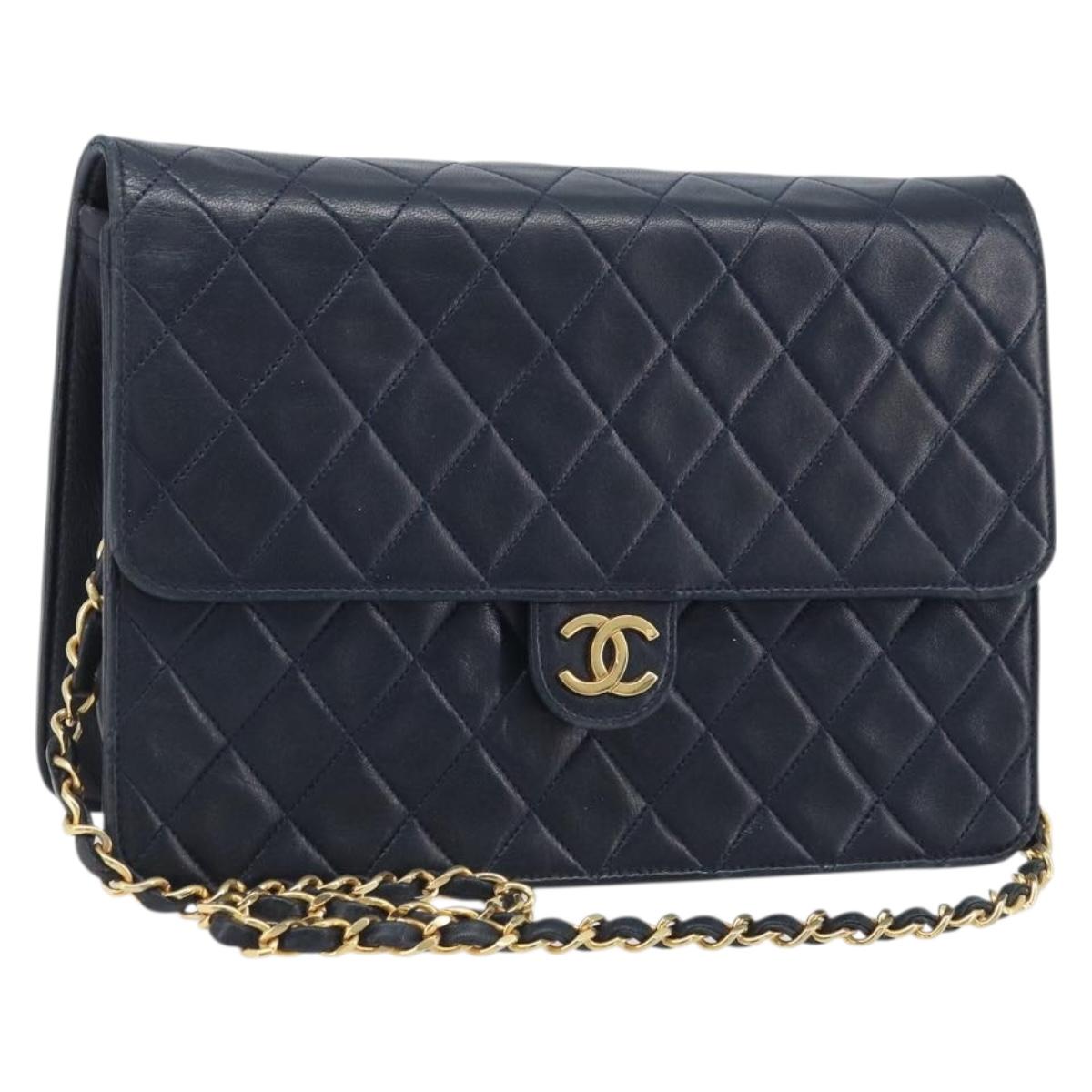 CHANEL Matelasse Chain Shoulder Bag Lamb Skin Navy Gold CC Auth BAZ147