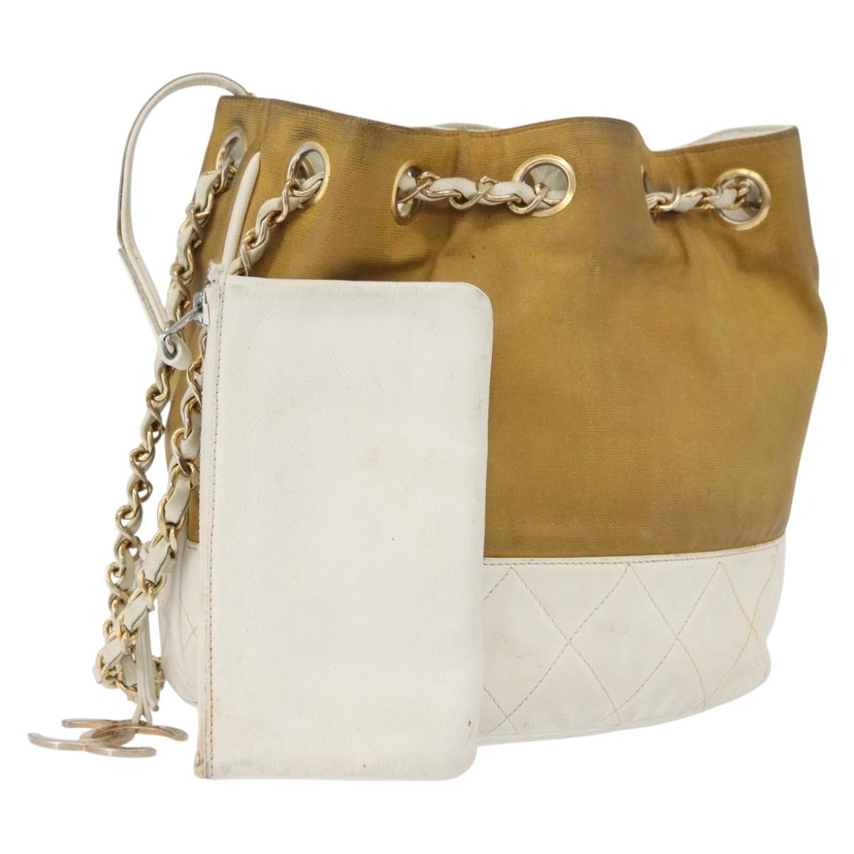 CHANEL Matelasse Drawstring Chain Shoulder Bag Leather Beige Gold CC Auth BAZ157