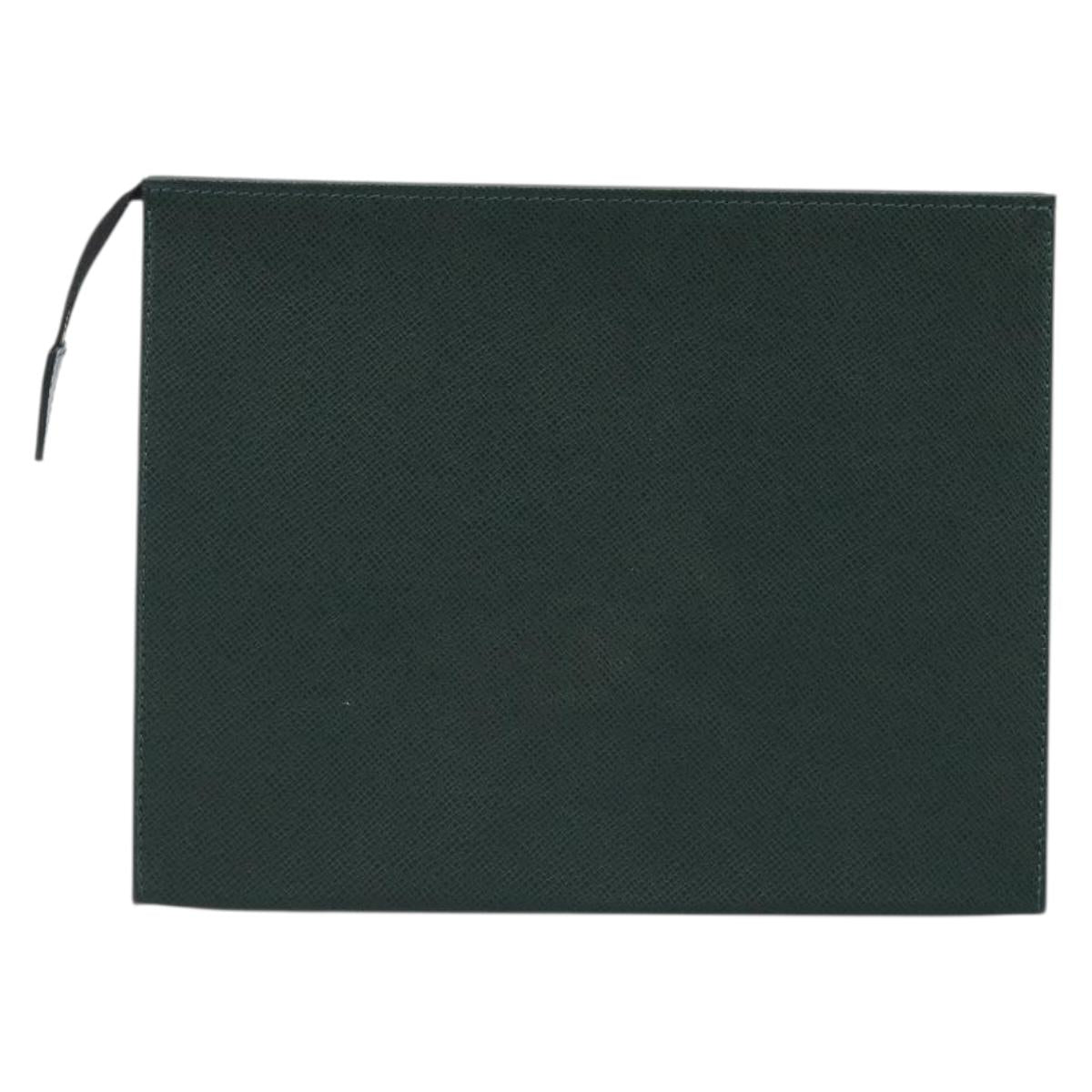LOUIS VUITTON Taiga Poche Toilette 26 Pouch Epicea LV Auth BAZ284