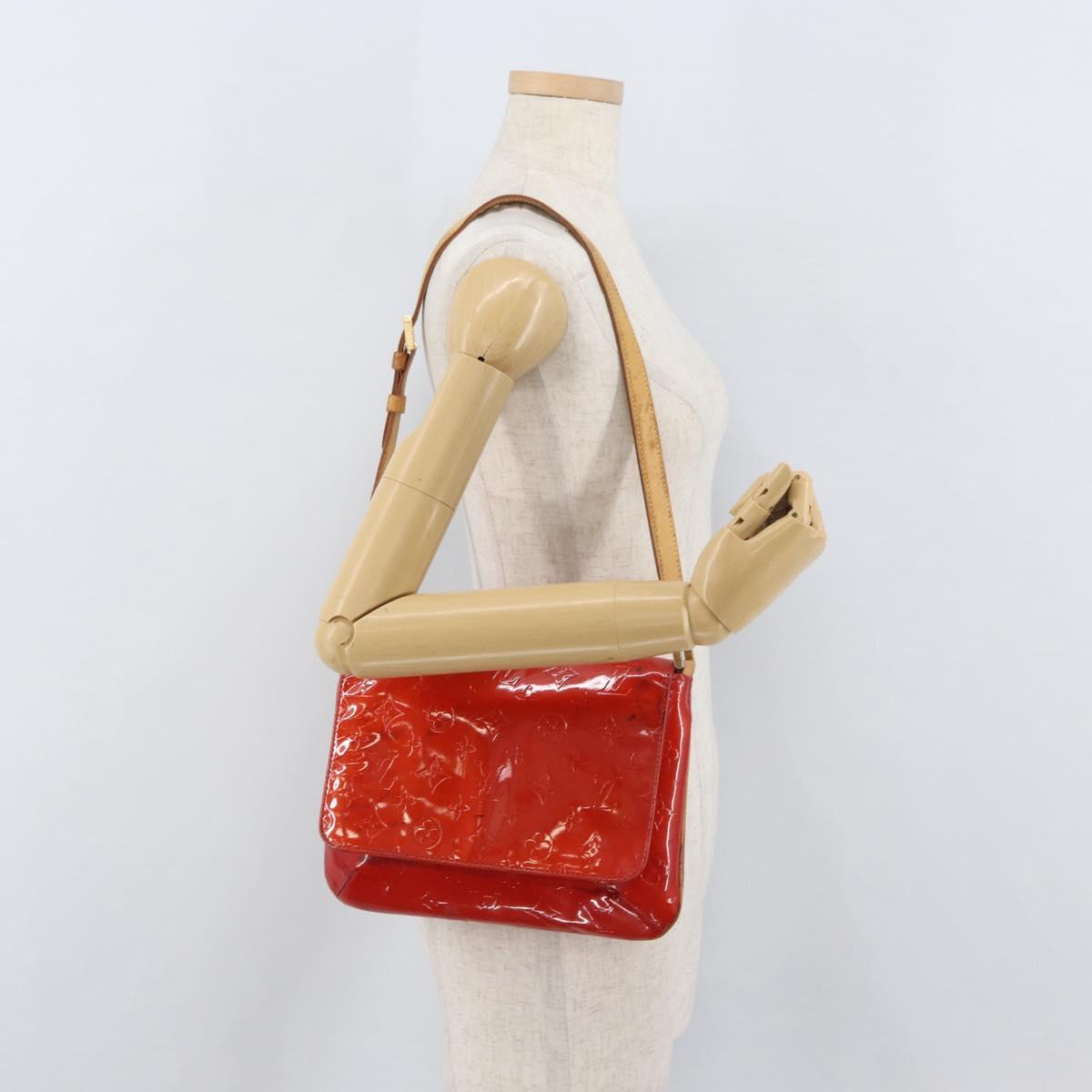 LOUIS VUITTON Monogram Vernis Thompson Street Bag Red M91094 Auth BAZ450