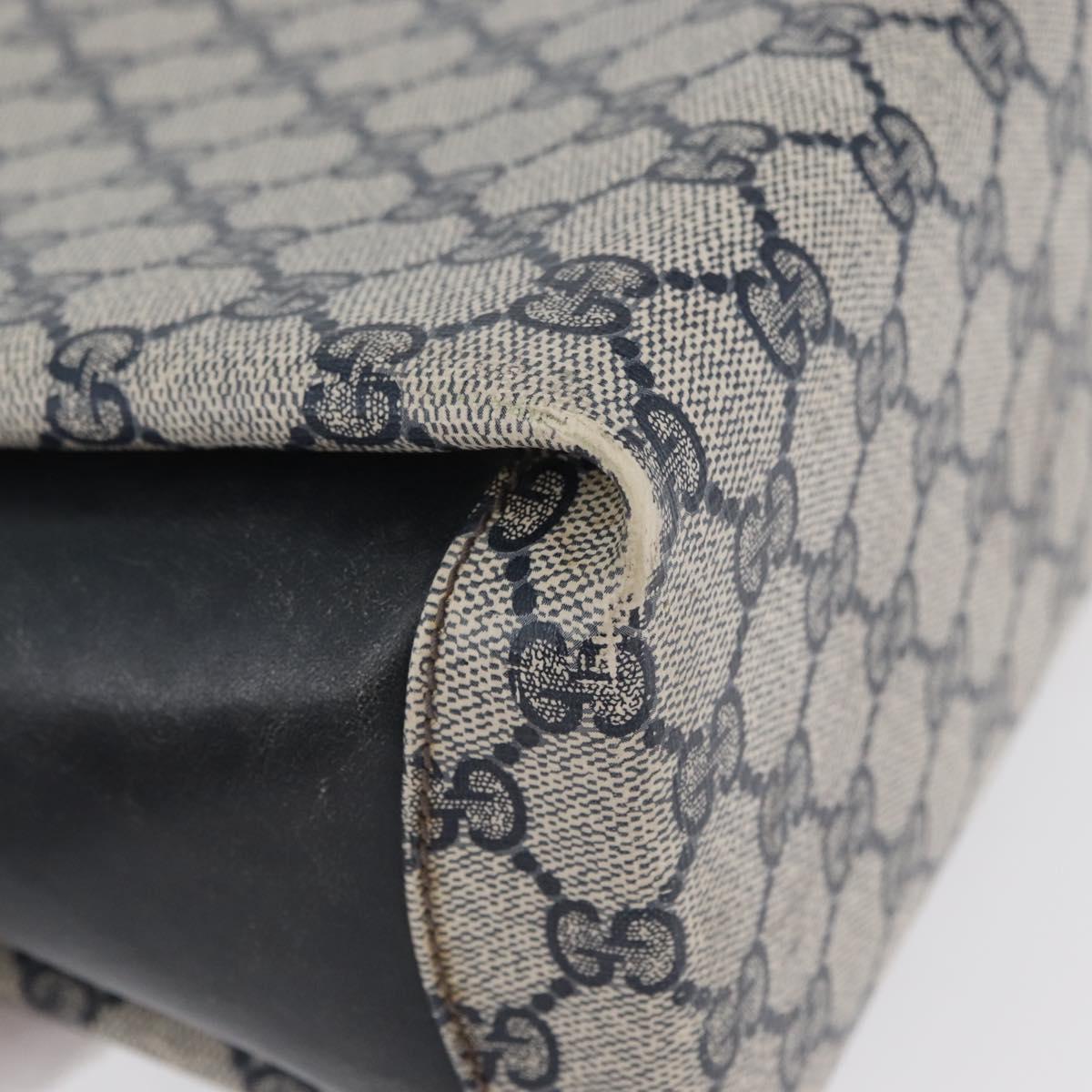 GUCCI GG Supreme Shoulder Bag PVC Navy Silver Auth BAZ550