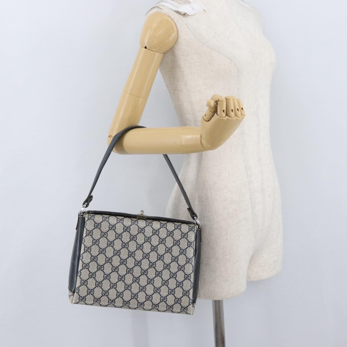 GUCCI GG Supreme Shoulder Bag PVC Navy Silver Auth BAZ550