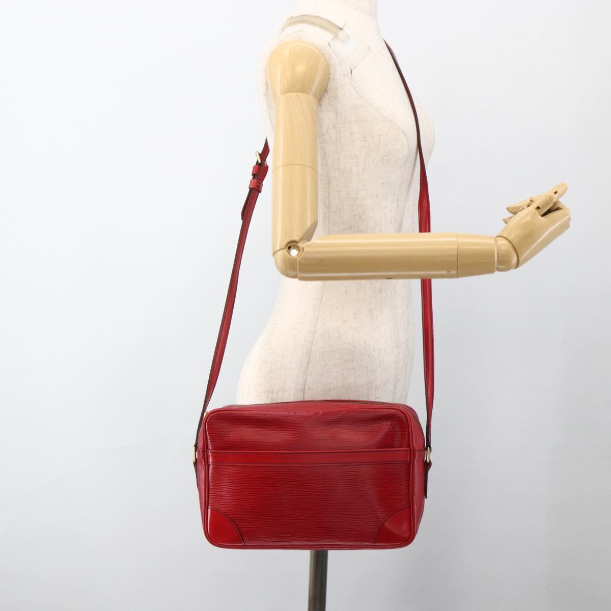 LOUIS VUITTON Epi Trocadero 27 Shoulder Bag Red M52317 LV Auth BAZ585
