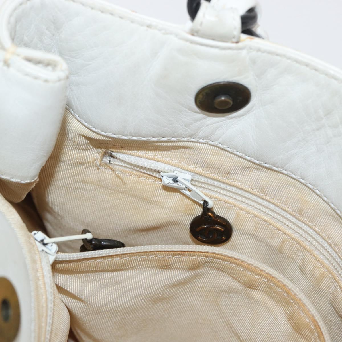 CHANEL Chain Hand Bag Leather White CC Auth BAZ593A