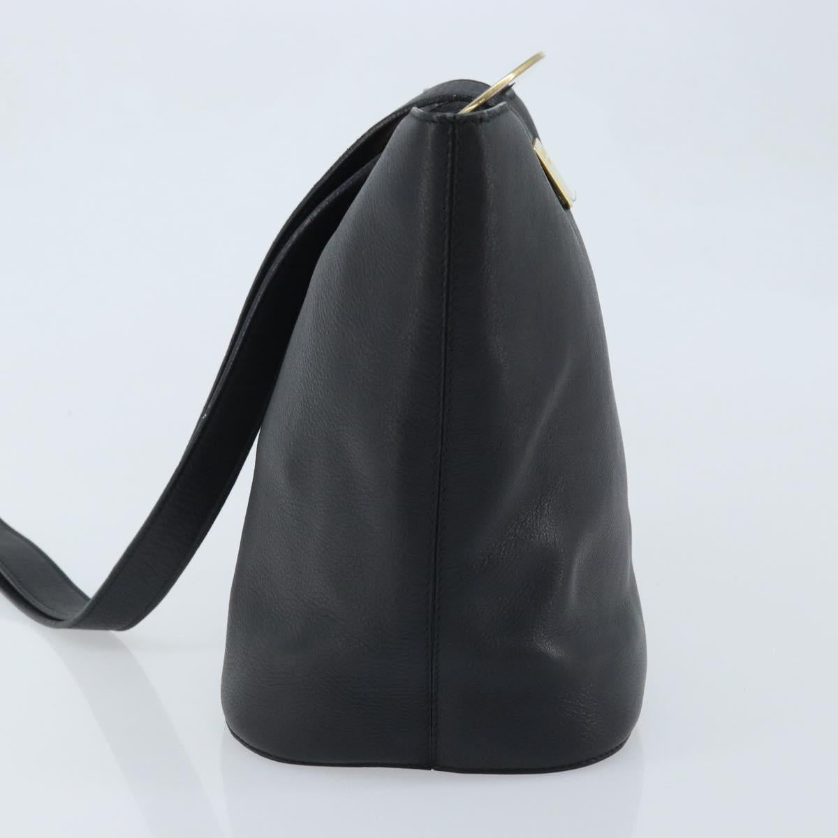 CELINE Circle Shoulder Bag Leather Black Gold Auth BAZ623A