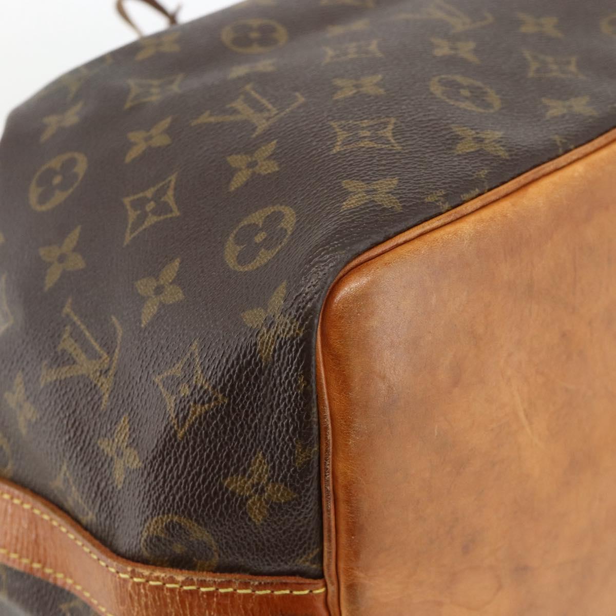 LOUIS VUITTON Monogram Petit Noe Shoulder Bag M42226 LV Auth BAZ680A
