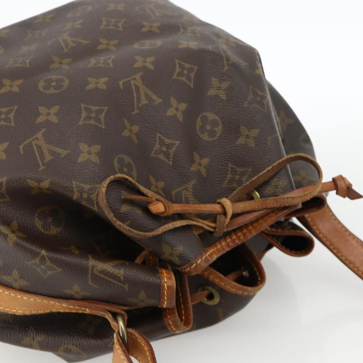 LOUIS VUITTON Monogram Petit Noe Shoulder Bag M42226 LV Auth BAZ680A
