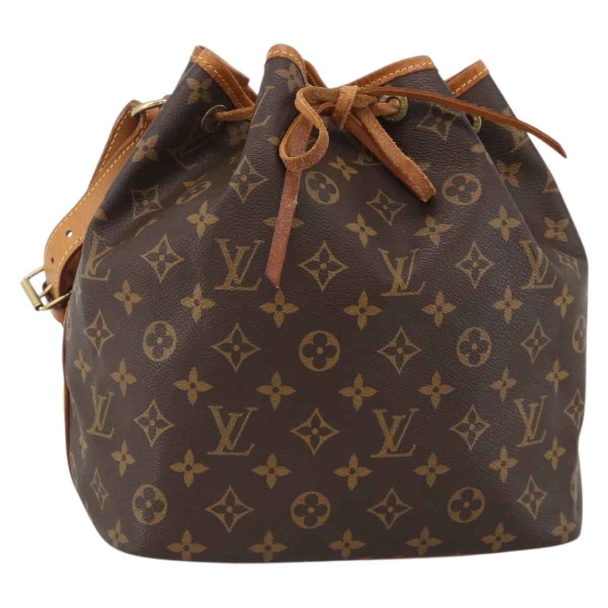 LOUIS VUITTON Monogram Petit Noe Shoulder Bag M42226 LV Auth BAZ681A